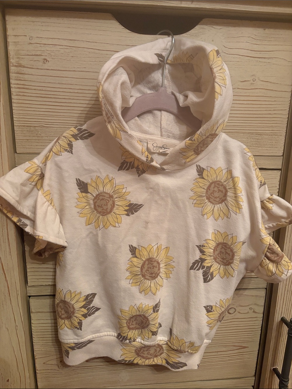 Jessica Simpson Cream Sunflower Short-Sleeve Hoodie and Matching Short Set